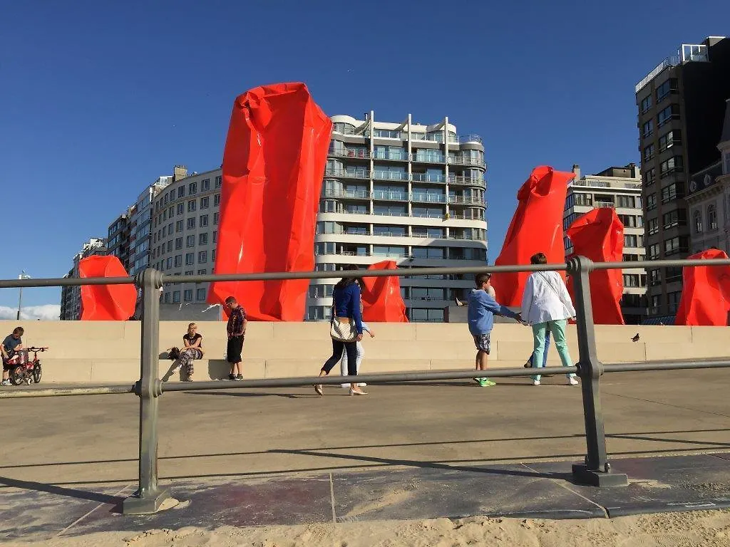 Residentie Commodore Apartment Ostend