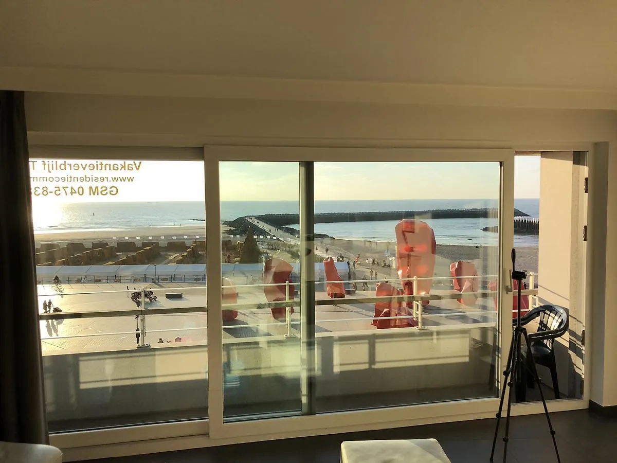 Residentie Commodore Apartment Ostend